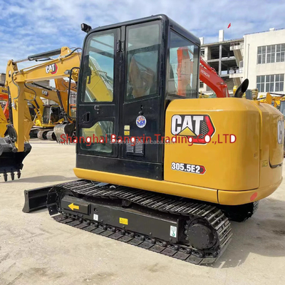 Fabriqué dans une mini-excavatrice CAT 305.5 avec une livraison de 7 jours