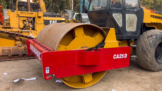 Compacteur Dynapac CA30 CA25 d'occasion avec moteur diesel et certification EPA/CE