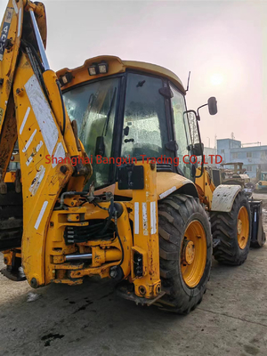 4 tonnes de poids de fonctionnement Utilisé JCB 4CX chargeur de remorqueuse chargeur de creusement machine d'occasion