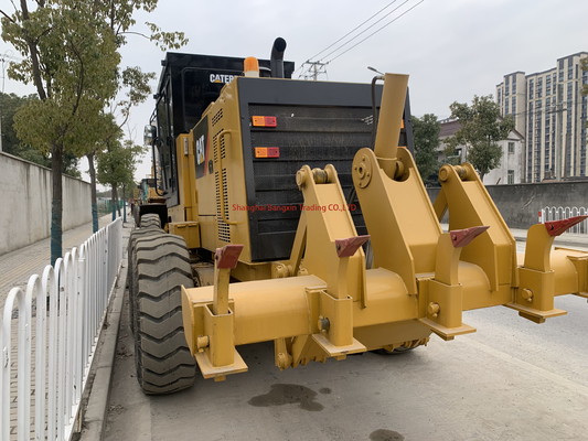 Temps de fonctionnement réduit Cat Grader utilisé Caterpillar 140H Land Leveler avec moteur Cummins