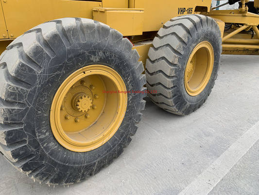 Temps de fonctionnement réduit Cat Grader utilisé Caterpillar 140H Land Leveler avec moteur Cummins