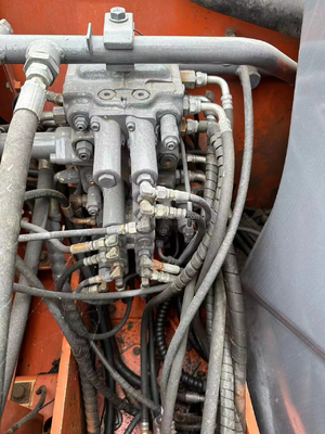 Hitachi ZX60 Mini Excavator Forte puissance et stabilité hydraulique pour votre construction