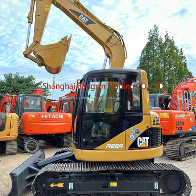 Excavateur CAT 308C d'occasion avec une capacité de seau de 0,3 m3 en excellent état