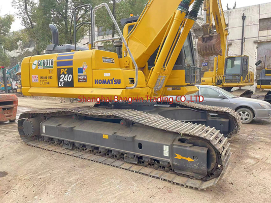 Fabriqué à la petite machine Mini Excavator Komatsu PC240 avec cylindre hydraulique d'origine