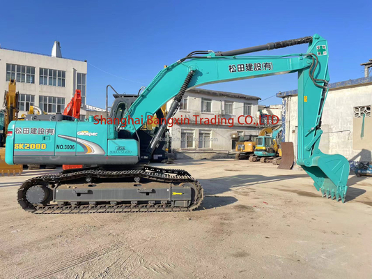 Excavatrice utilisée Kobelco SK200-6E avec moteur ISUZU Près de 2021 année de fabrication