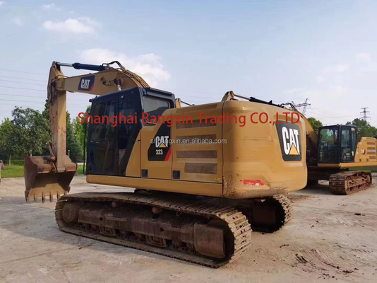 20 tonnes CAT 323 Mini Excavator Machine utilisée avec une capacité de seau de 1,2 M3 et en bon état