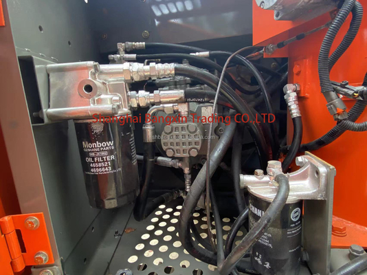 Temps de livraison de 7 jours Mini excavatrice utilisée Hitachi ZX120 avec soupape hydraulique d'origine