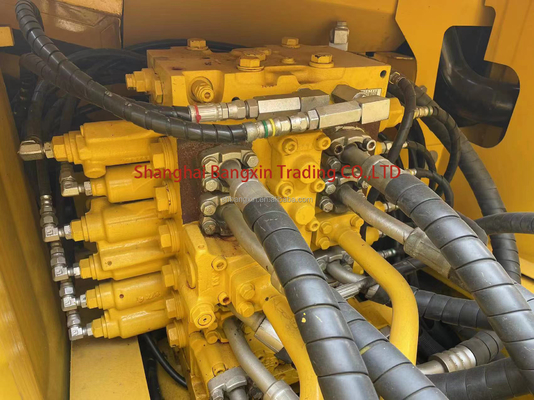 Faible temps de travail Excavateur d'occasion Komatsu PC240 avec soupape hydraulique d'origine