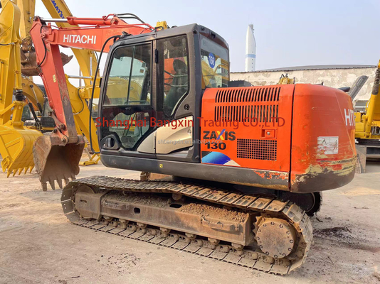 Excavatrice utilisée Hitachi ZX130 en excellent état avec certification EPA/CE