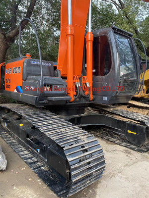 Une excavatrice Hitachi ZX200 avec d'excellentes performances de travail et une certification EPA/CE