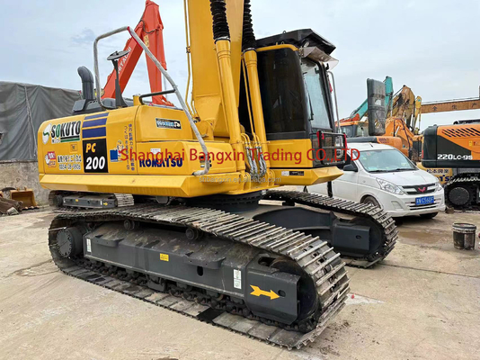 Excavateur Komatsu PC200 100% originaire du Japon Machines de creusement d'occasion 700 heures de travail