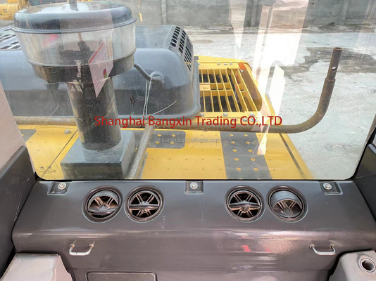 Excavateur hydraulique à remorqueuse Komatsu PC210LC-8 avec certification EPA/CE