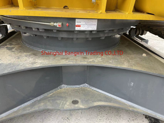 Excavateur hydraulique à remorqueuse Komatsu PC210LC-8 avec certification EPA/CE