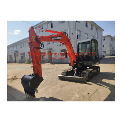 700 heures de travail Utilisé Doosan DH60-7 Excavateur à rampe avec 1 et après-vente