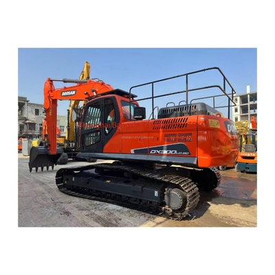 Excavateur Doosan DX300LC-9C d'occasion avec technologie avancée et performances puissantes