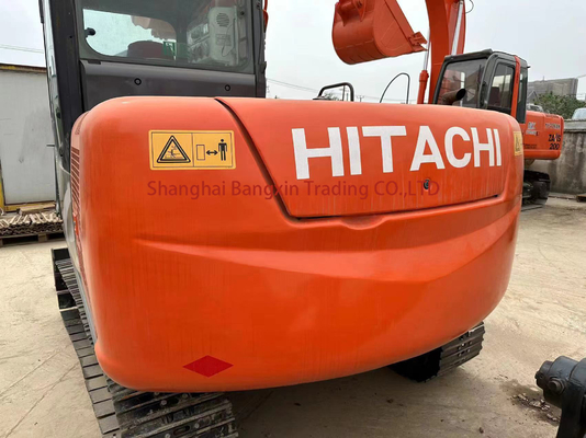 Mini-excavatrice Hitachi ZX60 d'occasion avec une puissance élevée et une stabilité hydraulique