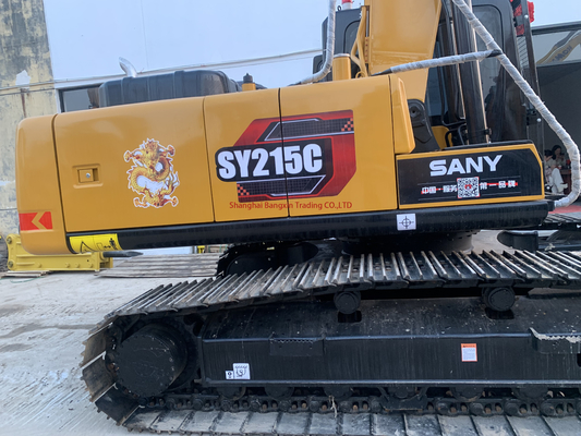 Une grande puissance Sany SY215 Excavateur en parfait état