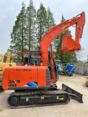 Mini-excavatrice Hitachi ZX60 avec une excellente performance de travail et une capacité de 0,25 seau