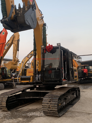 Une grande puissance Sany SY215 Excavateur en parfait état