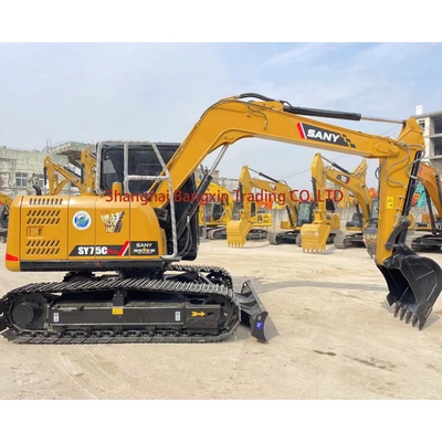 Excavatrice miniature Sany SY75 avec moteur de chat et pompe hydraulique originale en bon état