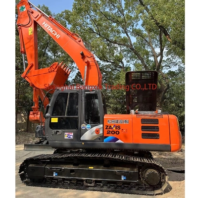 Une bonne excavatrice d'occasion, fabriquée au Japon. Originale Hitachi ZX200.