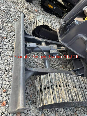 Petite mini-excavatrice VOLVO EC60D utilisée par une petite machine avec une puissance élevée et une stabilité hydraulique
