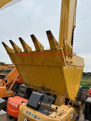 20000 KG Excavateur PC200 Komatsu utilisé avec une capacité de 1 seau en excellent état