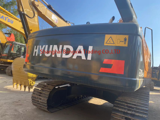 Excavateur d'occasion Hyundai R220-9S en excellent état avec cylindre hydraulique original