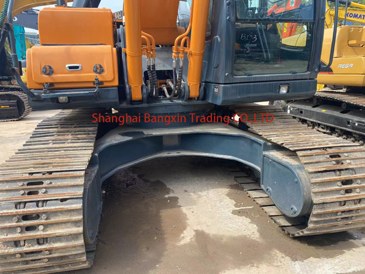 Excavateur d'occasion Hyundai R220-9S de 1 et 22 TON en bon état