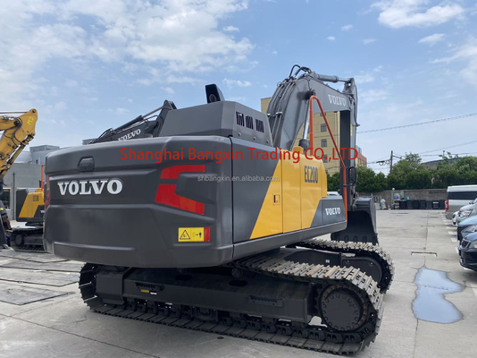 Excavatrice ISUZU VOLVO EC200 certifiée et prête pour vos besoins de construction