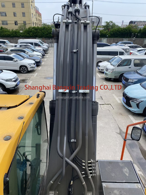 Excavateur d'occasion VOLVO EC200 avec autre cylindre hydraulique
