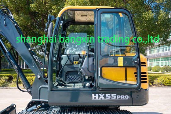 Excavateur Hyundai HX55pro d'occasion avec 500 heures de travail et cylindre hydraulique original