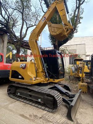 Excavateur Komatsu PC40MR-3 d'occasion au Japon avec et 0,19 capacité de seau
