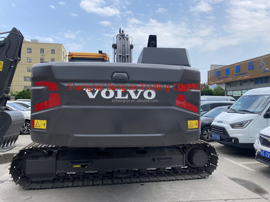 Excavateur à rouleaux Volvo EC200 d'occasion avec poids de fonctionnement de 20 TON et certifié EPA/CE
