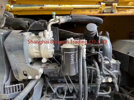 Excavateur à rouleaux Komatsu PC70 d'occasion avec soupape hydraulique d'origine à 7000 KG