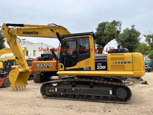 1 Excavateur PC200-8 d'occasion pour chats avec excellentes performances et mots clés de l'industrie