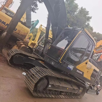 Excavateur Volvo EC210D d'occasion avec une puissance élevée et une stabilité hydraulique mieux garantie