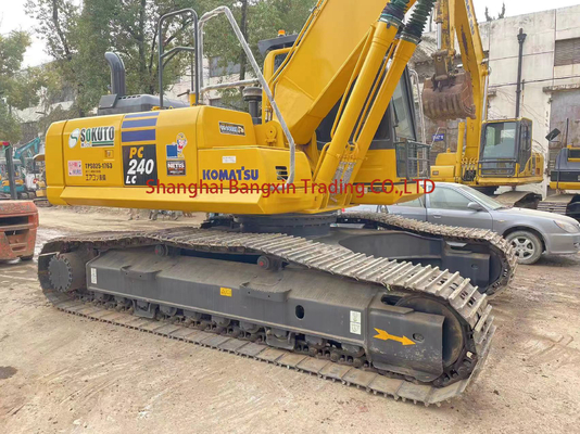 Expédition gratuite Excavateur à rampe japonais d'origine Excavateur utilisé komatsu hydraulique pc240 à Shanghai