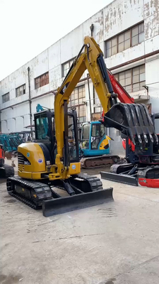 Excavateur à rampe d'occasion de 4000 kg avec une puissance et une stabilité hydrauliques élevées