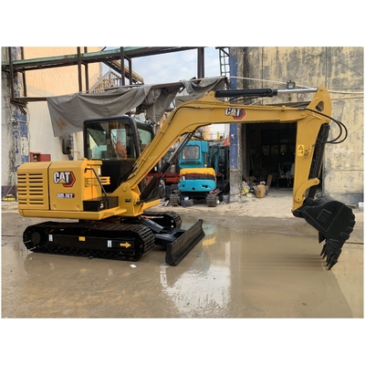 Temps de travail réduit Cat 305.5E2 Mini-excavatrice Toutes les fonctions normales Excellent état