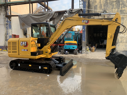 Faible temps de travail 95% Cat 305.5E2 mini excavateur en excellent état